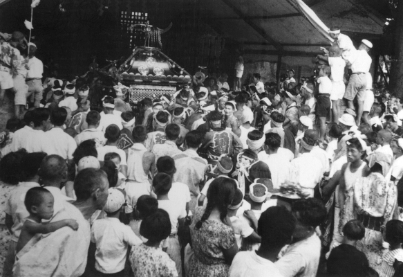 八坂神社の祭り 1951（4） 宮神輿